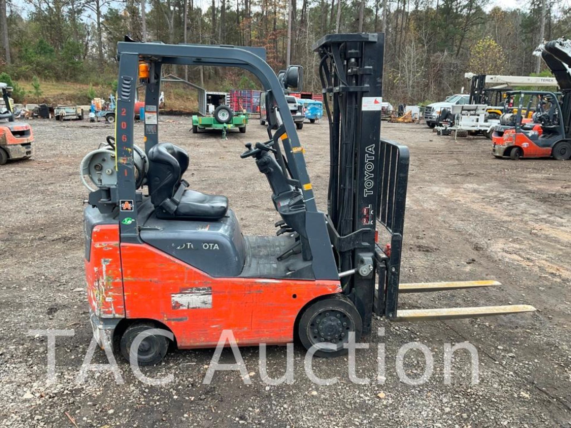 Toyota 8FGCU15 3,000lb Forklift - Bild 6 aus 15