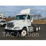2007 Freightliner Columbia 120 Day Cab