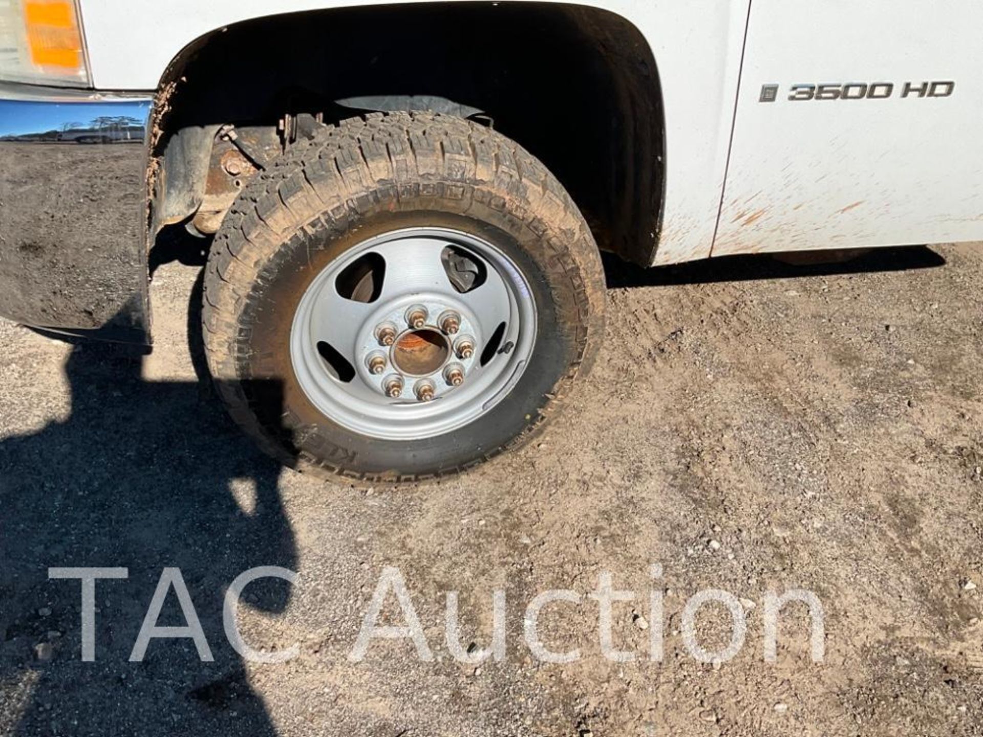 2009 Chevrolet Silverado 3500HD Service Truck W/ Liftgate - Image 26 of 38