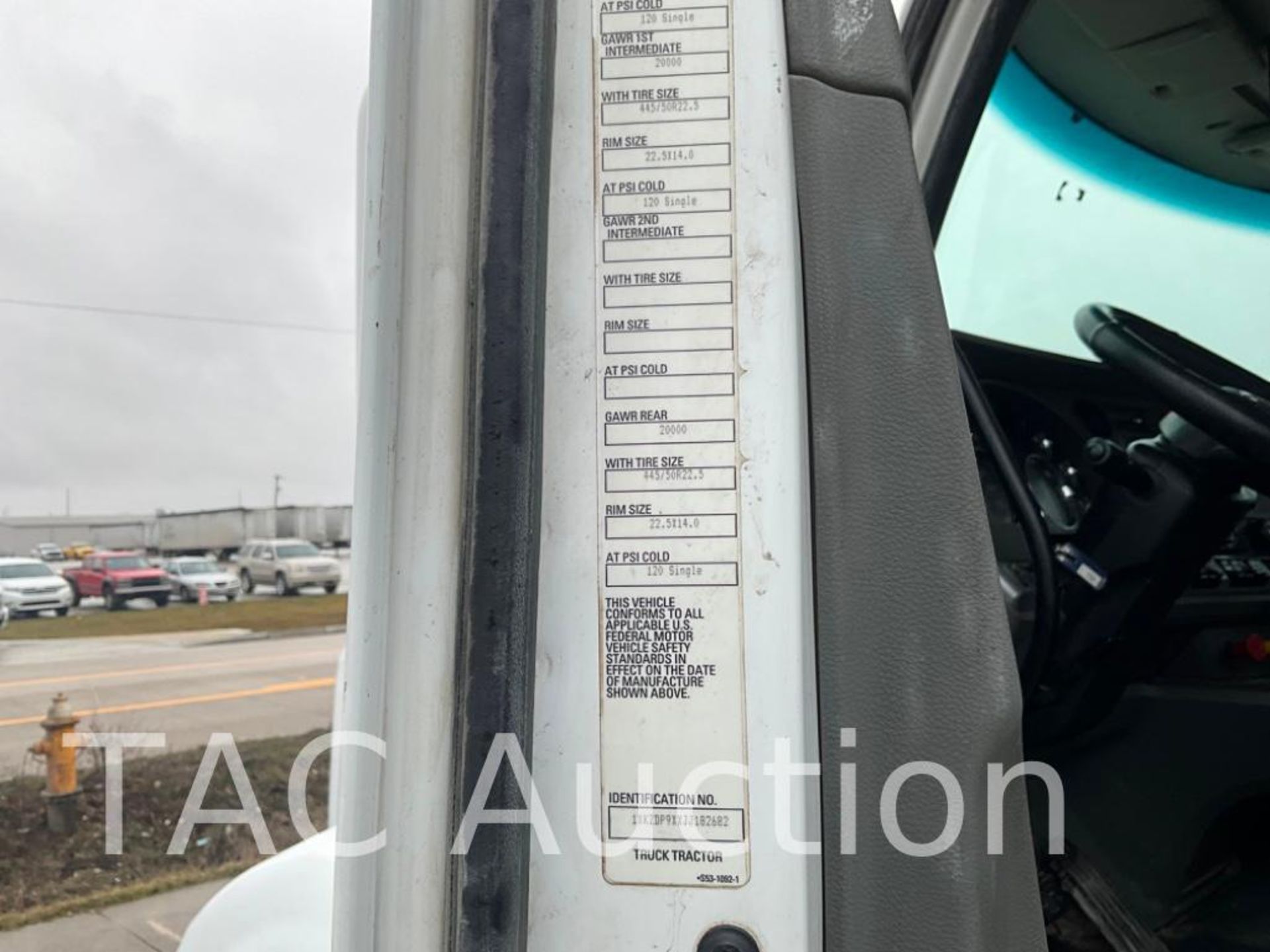 2018 Kenworth T880 Day Cab - Image 69 of 70