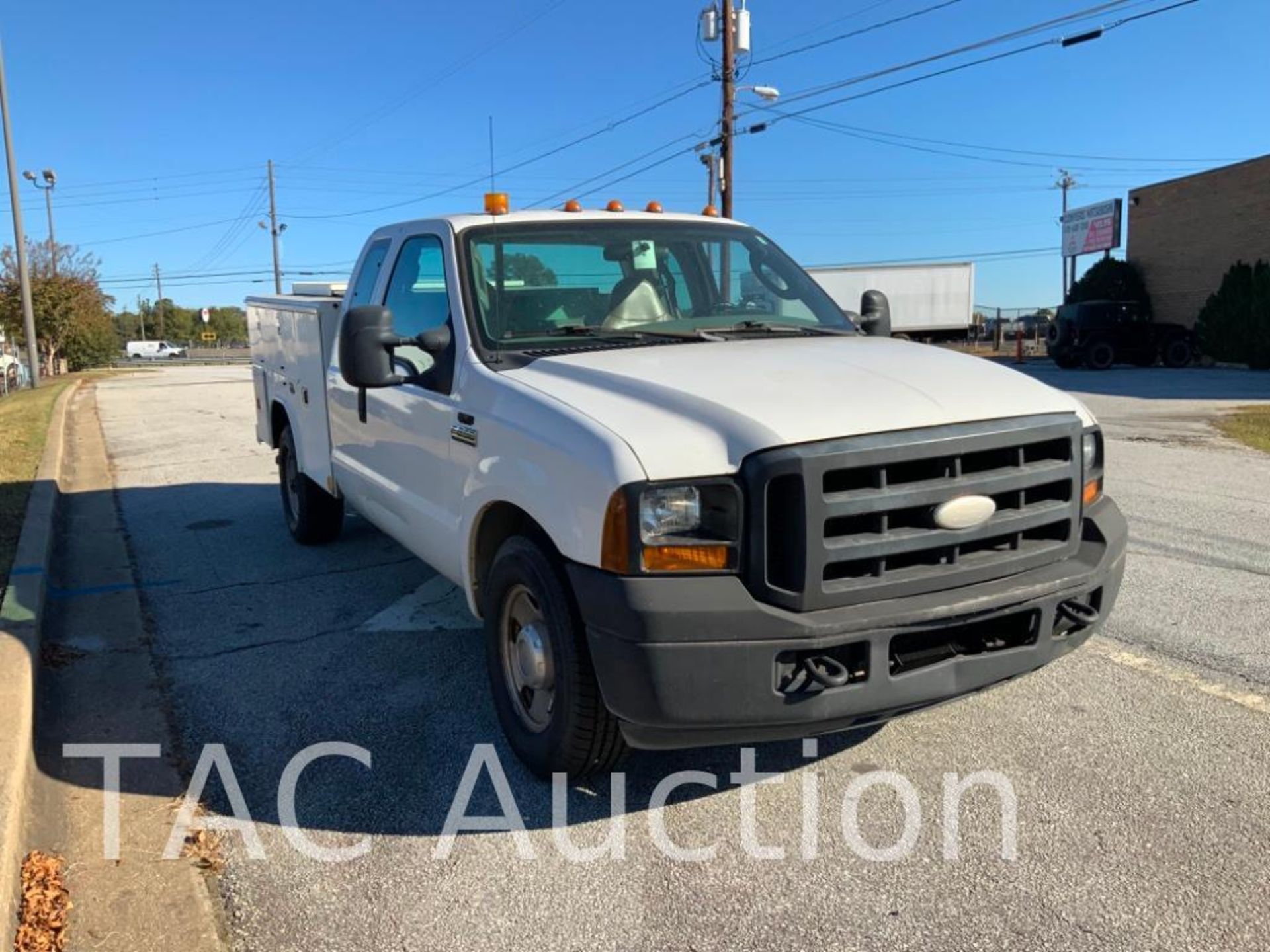 2006 Ford F-250 Super Duty Extended Cab Service Truck - Image 7 of 39