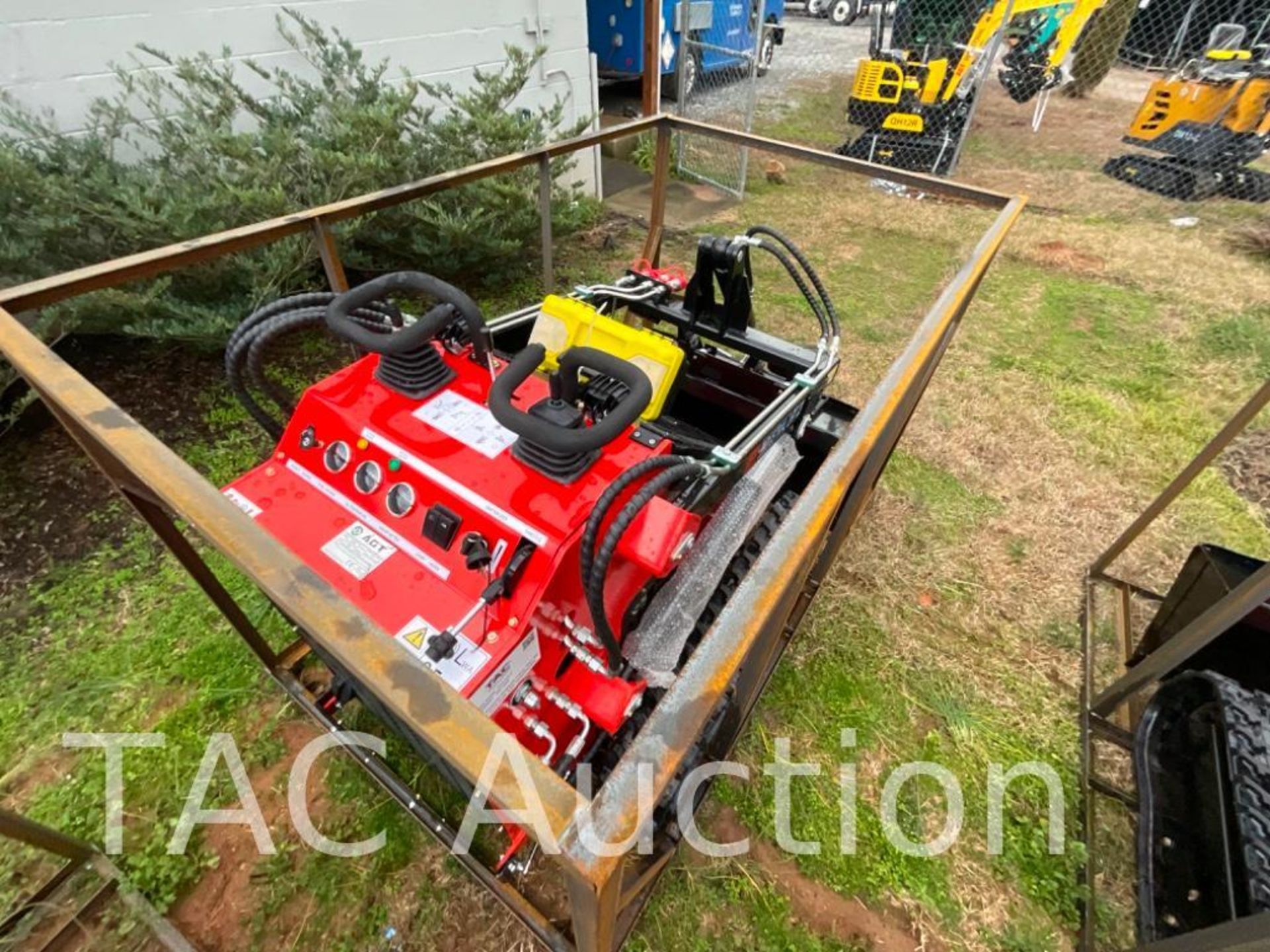 New AGT LRT23 Mini Skid Steer - Image 10 of 20