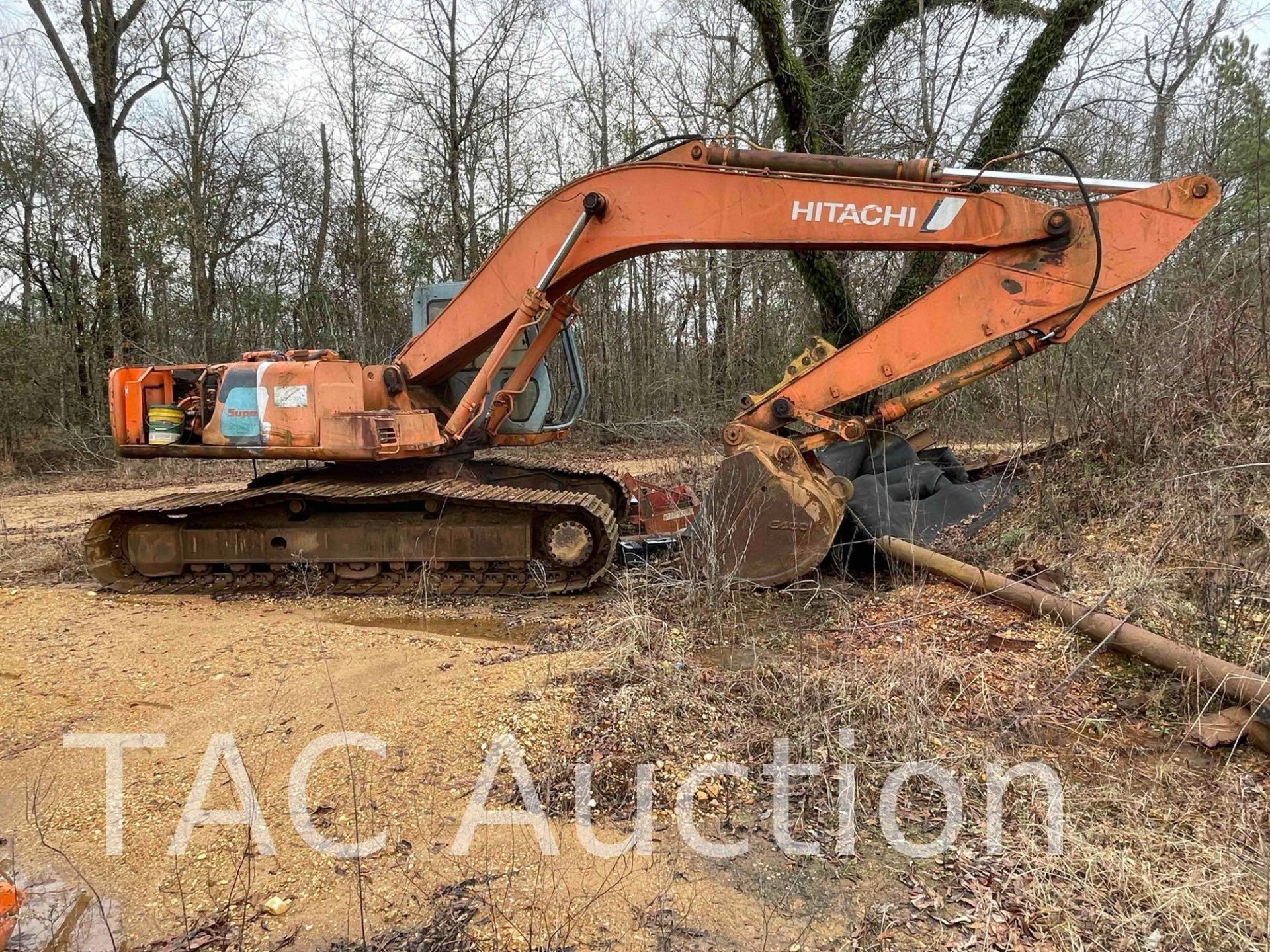 1997 Hitachi EX220LC-3 Excavator - Image 2 of 38