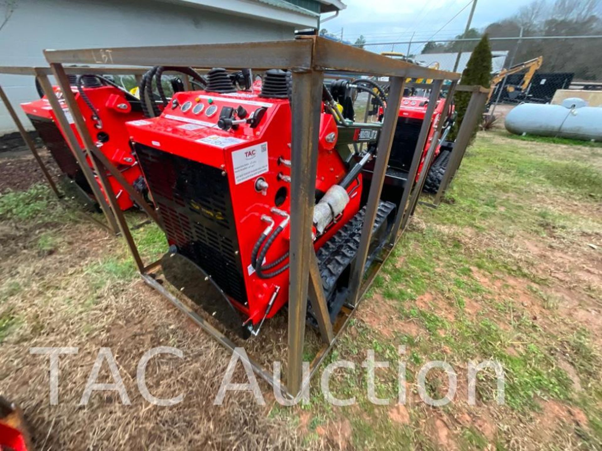 New AGT LRT23 Mini Skid Steer - Image 10 of 21