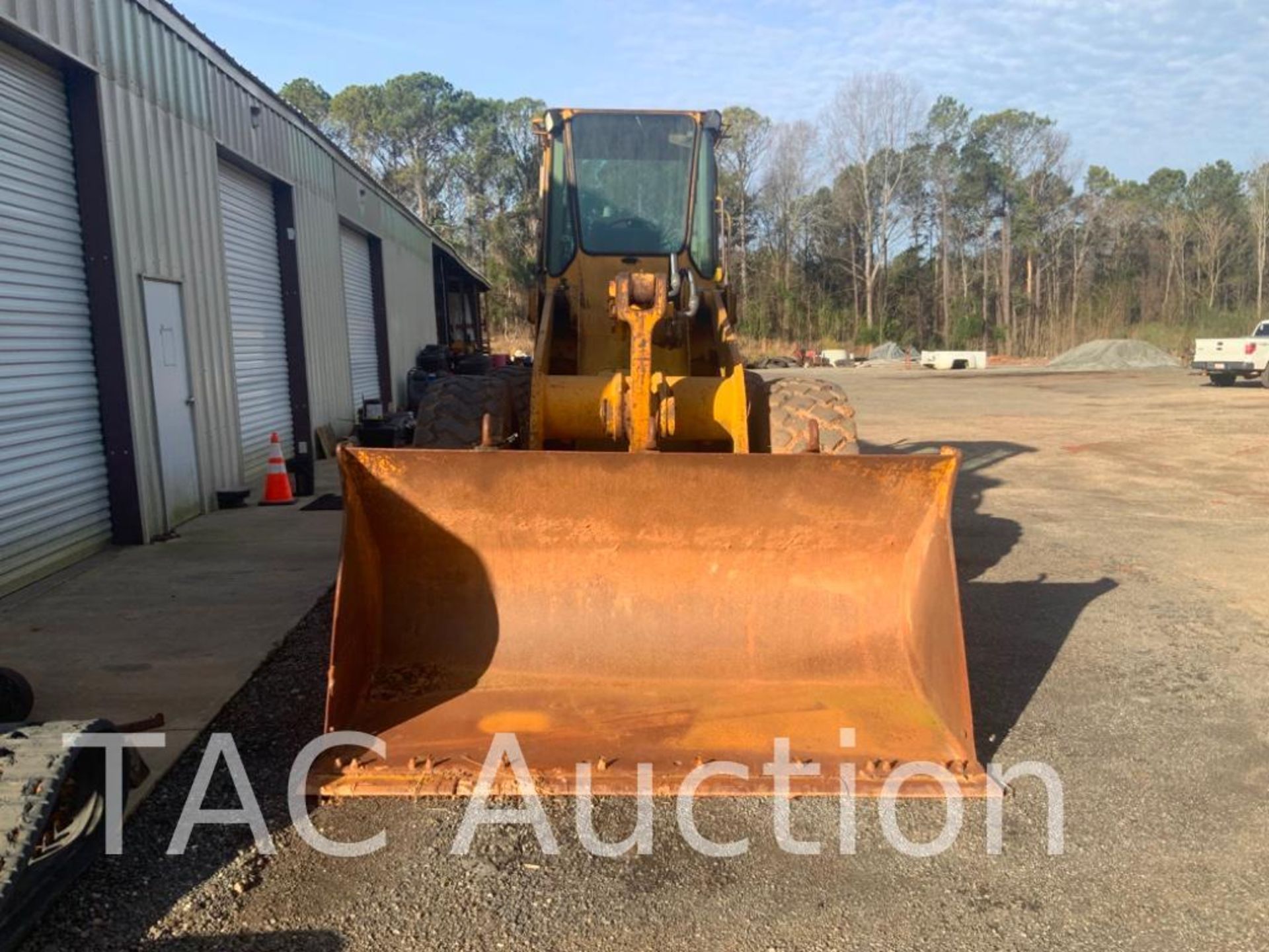 John Deere 624E Wheel Loader - Image 7 of 44