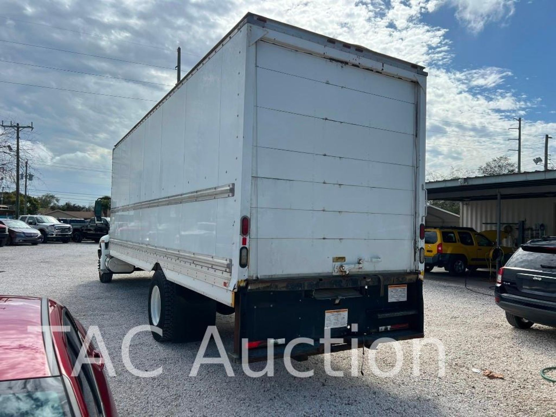 2013 International DuraStar 4300 26ft Box Truck - Image 3 of 20