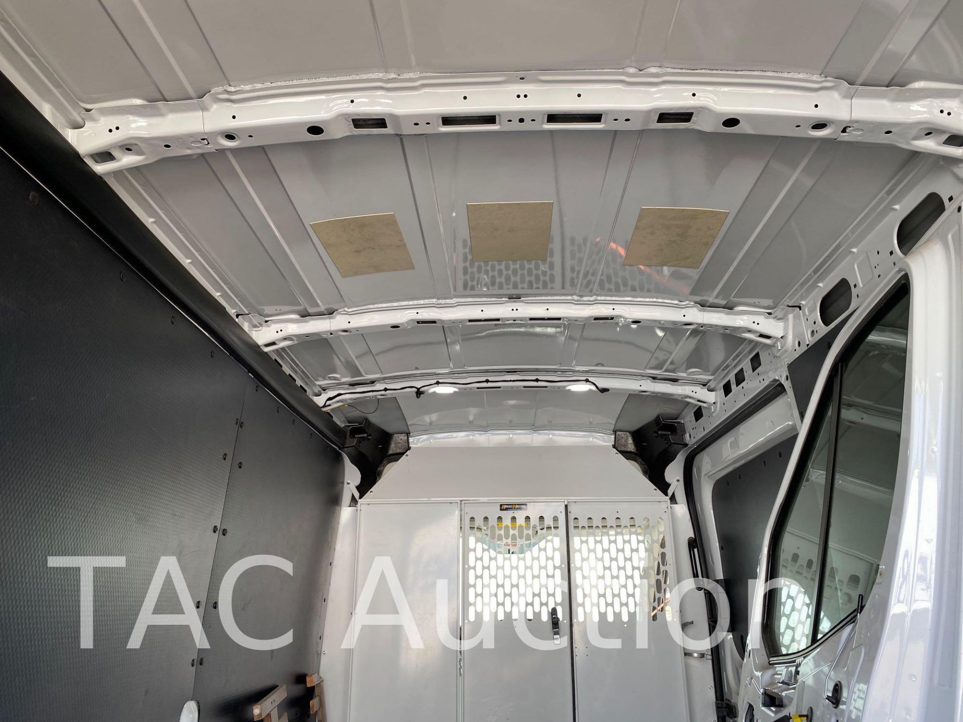 2019 Ford 150 Transit Cargo Van - Image 27 of 43