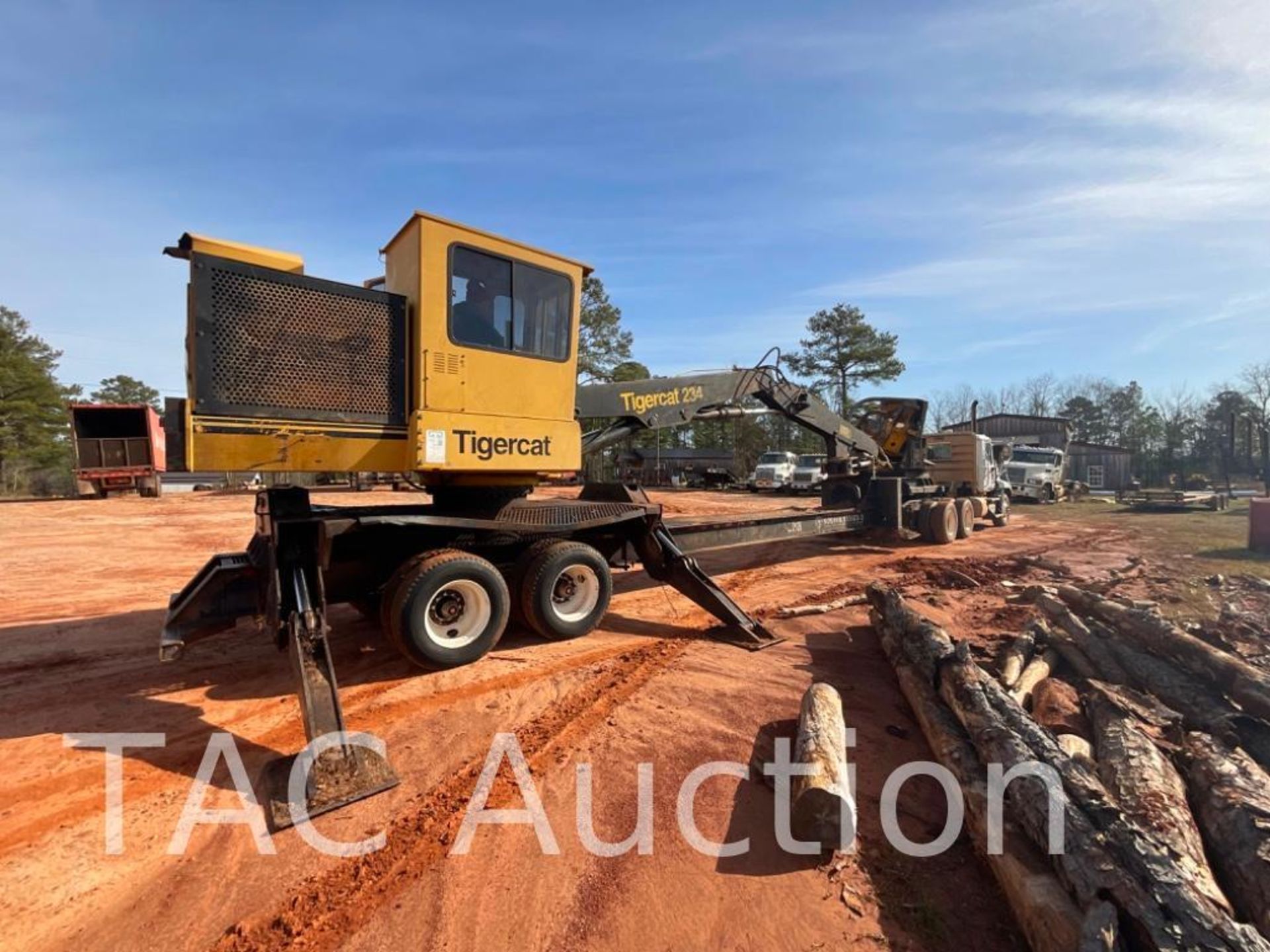 2013 Tigercat 234 Trailer Mounted Log Loader - Image 6 of 25