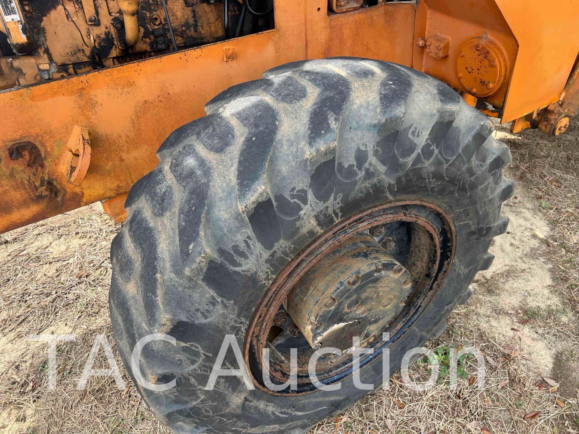 Clark 45BP Wheel Loader - Image 40 of 43