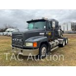 1992 Mack CH613 Sleeper Truck