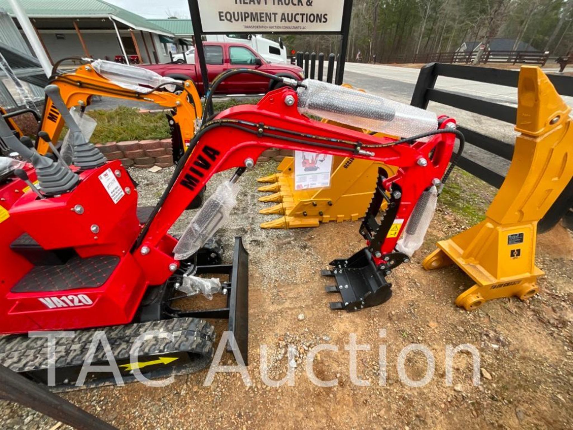 New 2023 MIVA Mini Excavator - Image 7 of 22