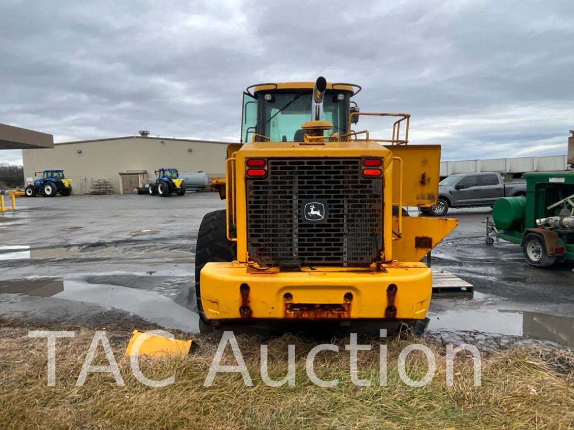 2004 John Deere 744J Wheel Loader - Image 4 of 20