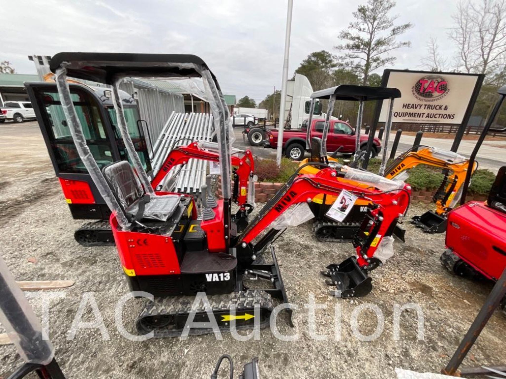 New 2023 MIVA Mini Excavator - Image 6 of 21