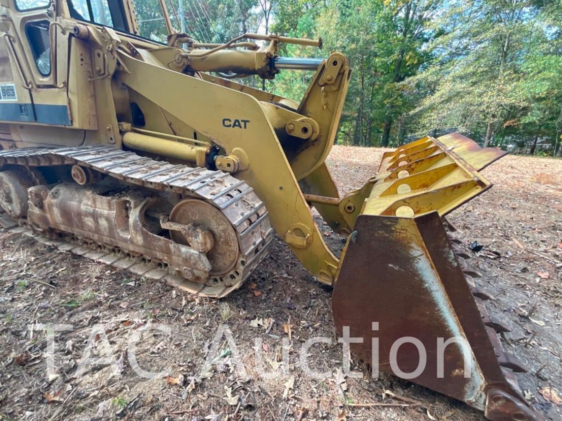 1984 CAT 963 LGP Crawler Loader - Image 8 of 29