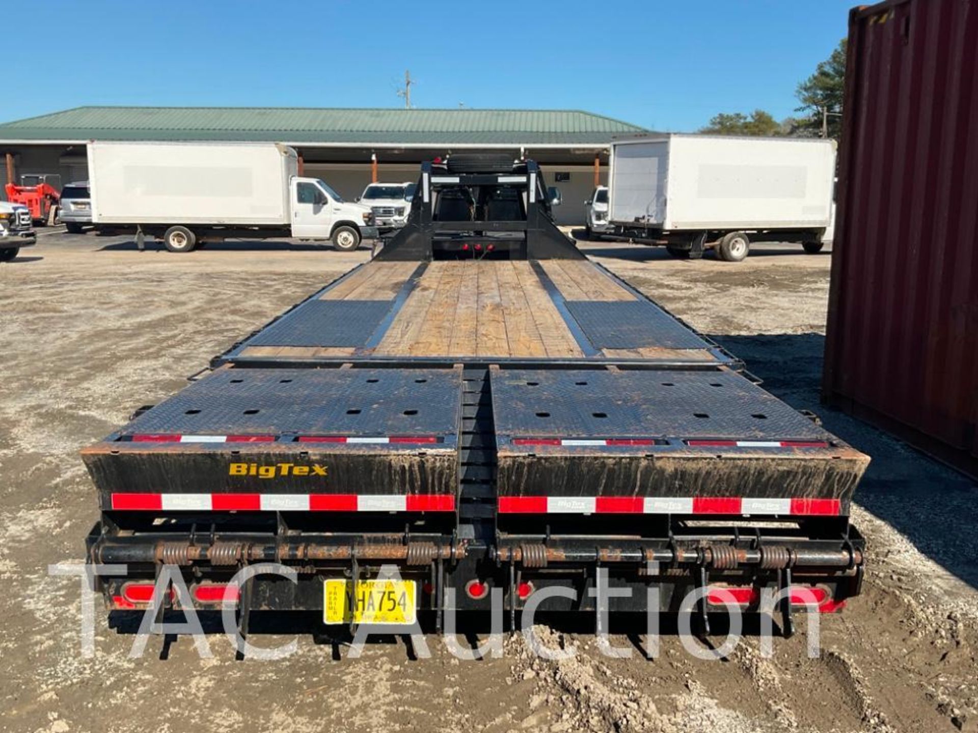 2022 BigTex 20 + 5 Gooseneck Trailer - Image 4 of 25