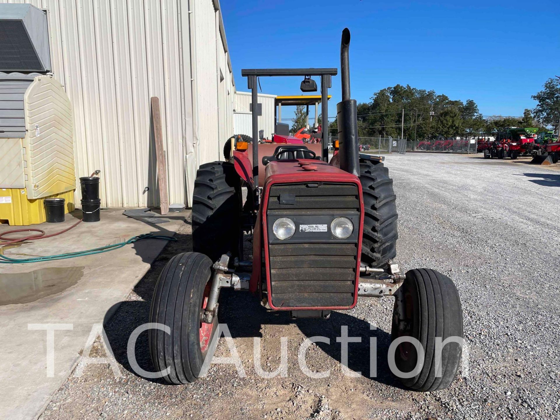 Massey Ferguson 240 Tractor - Image 6 of 22