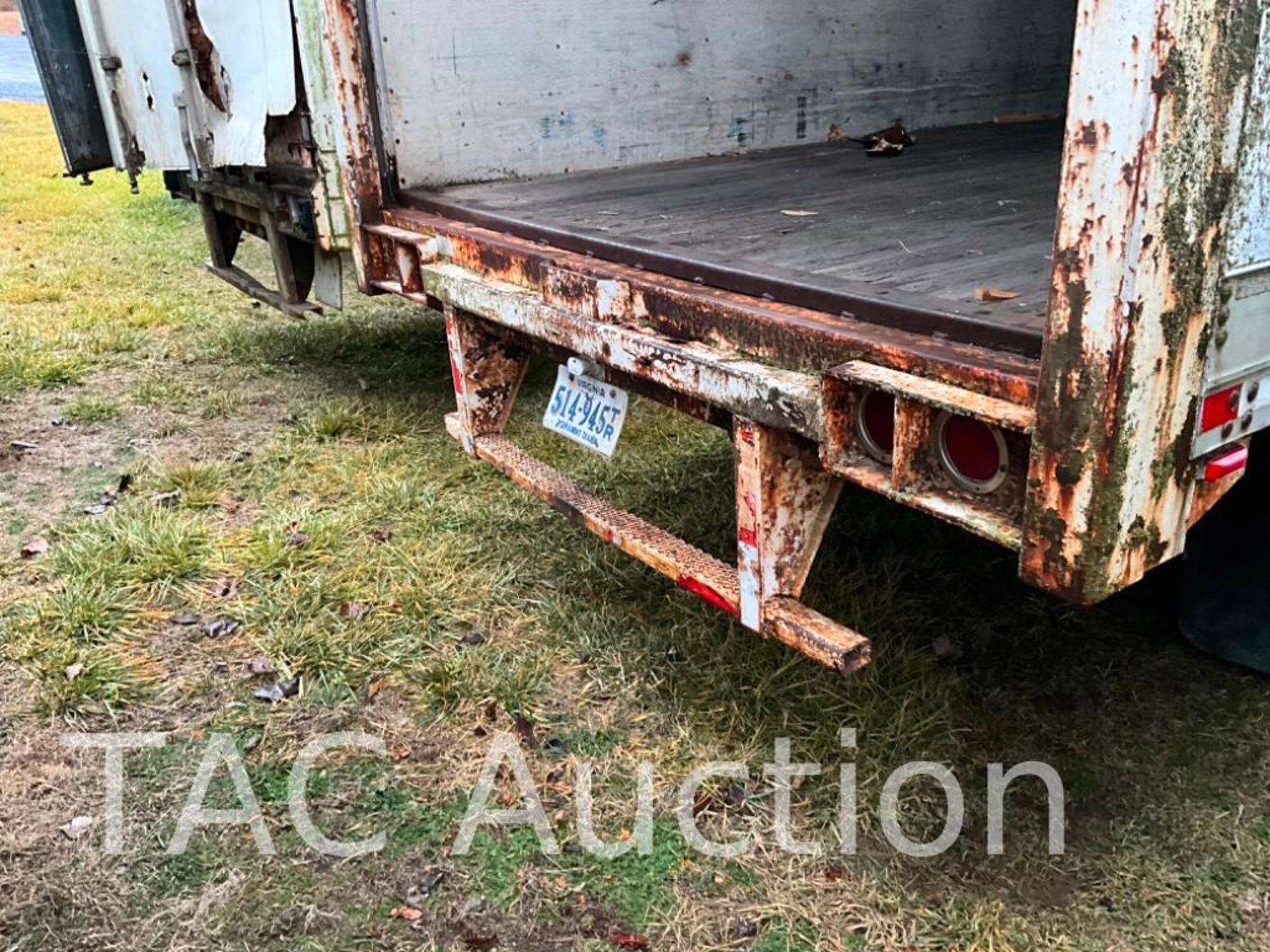 1989 Great Dane 53ft Dry Van Trailer - Image 16 of 39