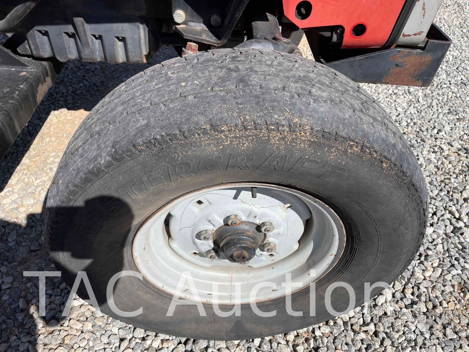 Massey Ferguson 281 Tractor W/ Front End Loader - Image 35 of 43