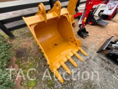 New CAT 320 Excavator Bucket