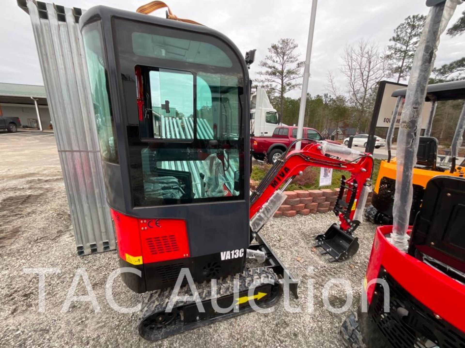 New 2023 MIVA Enclosed Cab Mini Excavator - Image 5 of 22