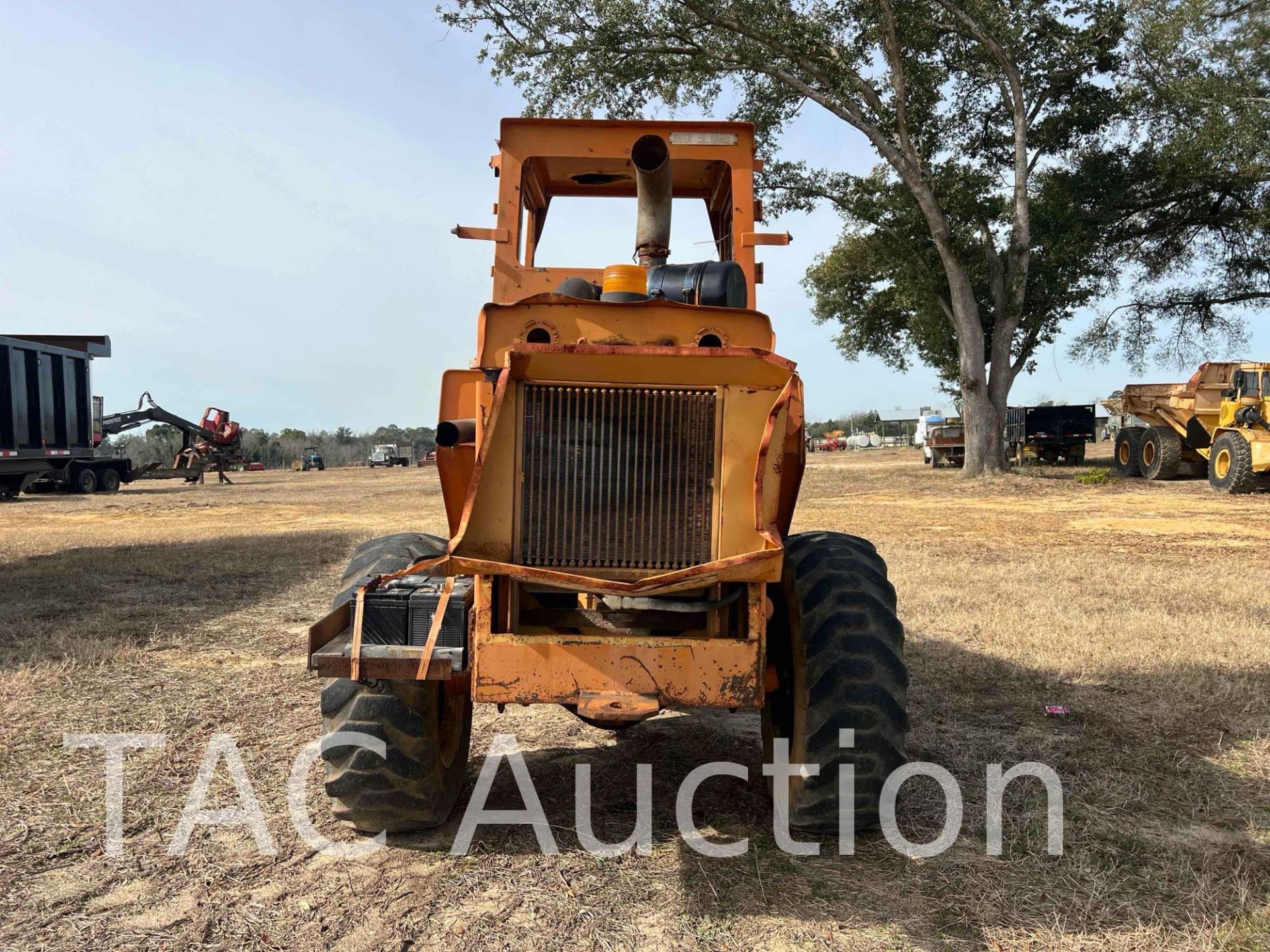 Clark 45BP Wheel Loader - Image 4 of 43