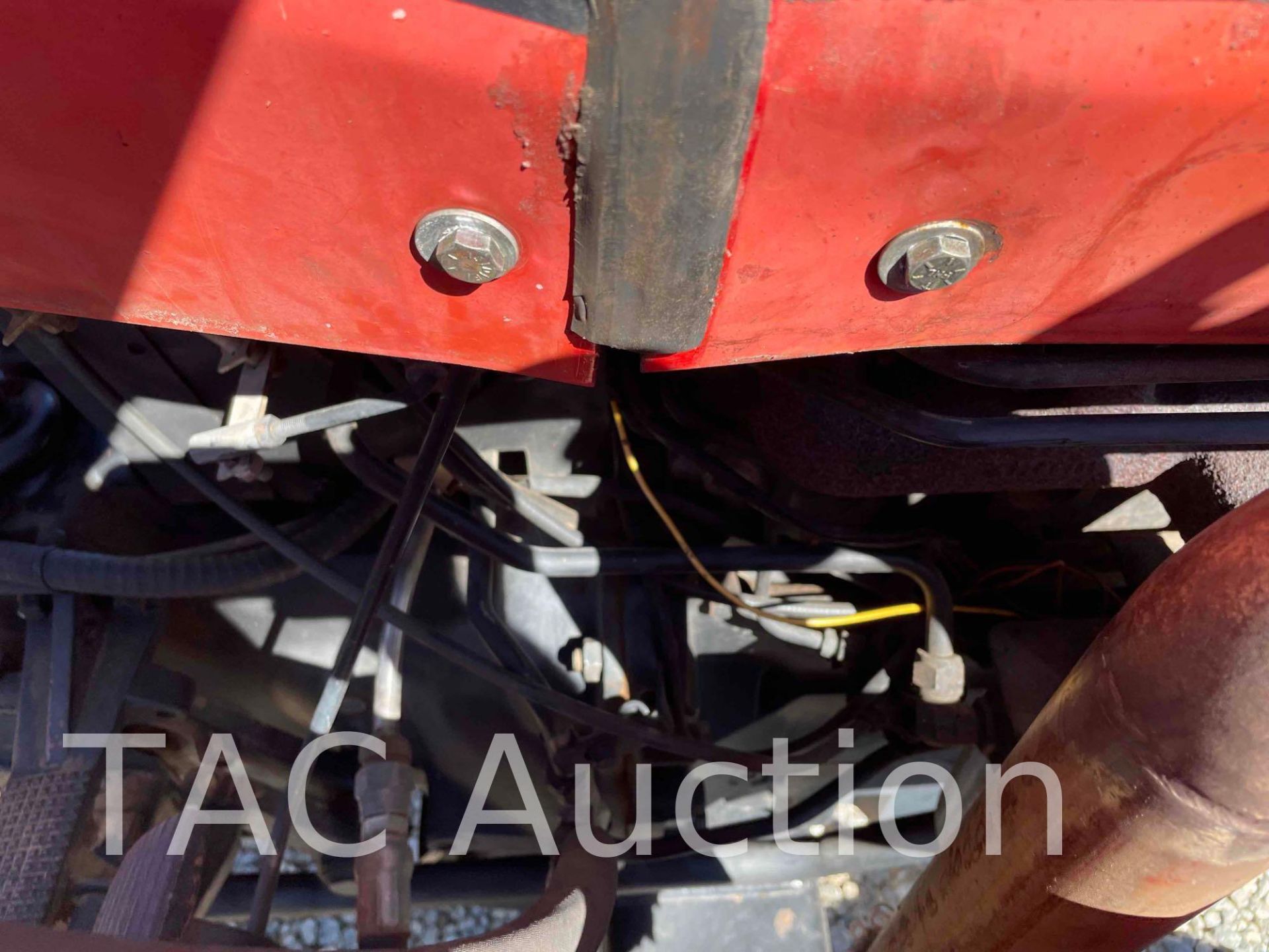 Massey Ferguson 281 Tractor W/ Front End Loader - Image 24 of 43