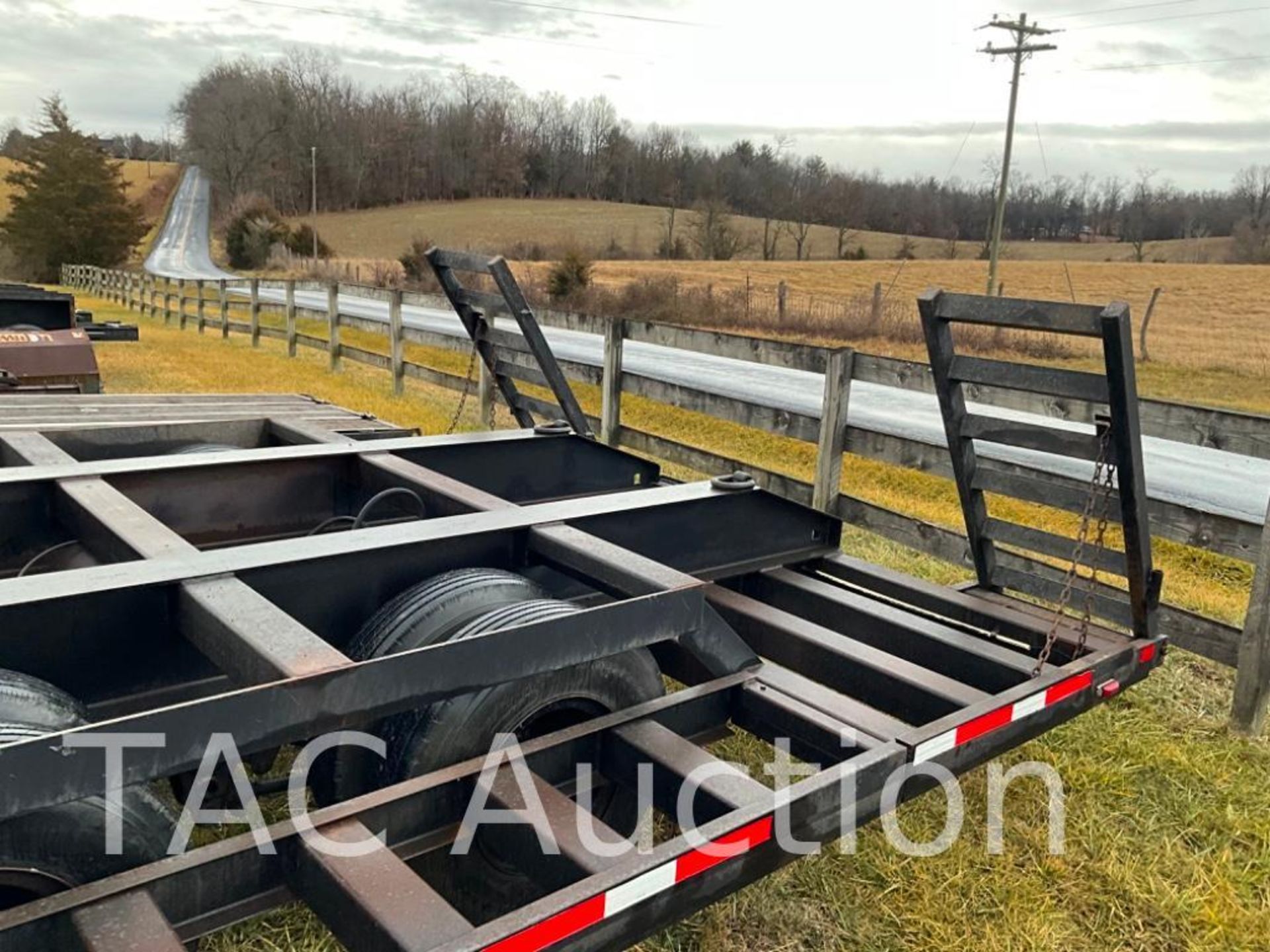 Custom Built T/A Transport Trailer - Image 5 of 30