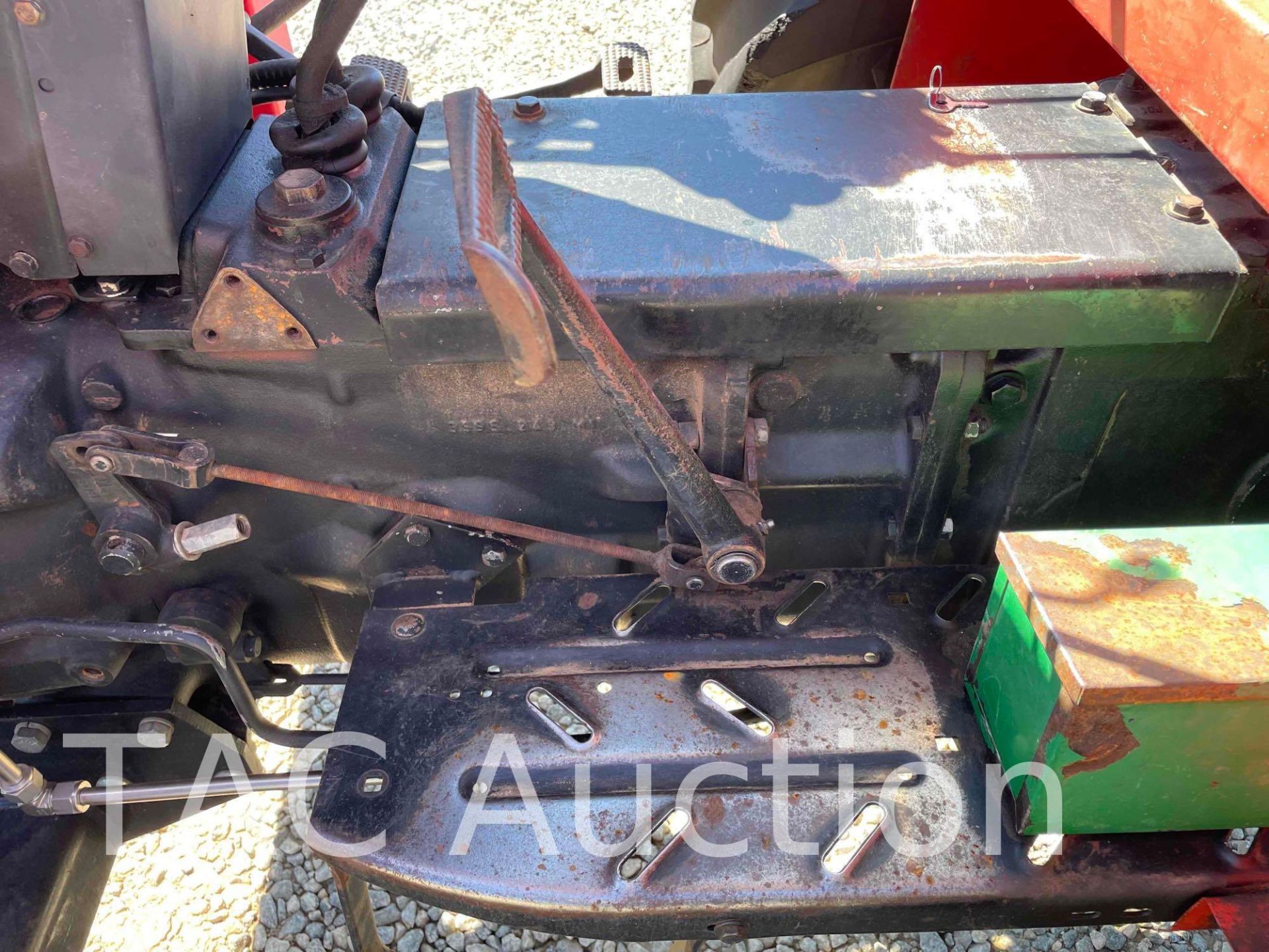 Massey Ferguson 281 Tractor W/ Front End Loader - Image 13 of 43