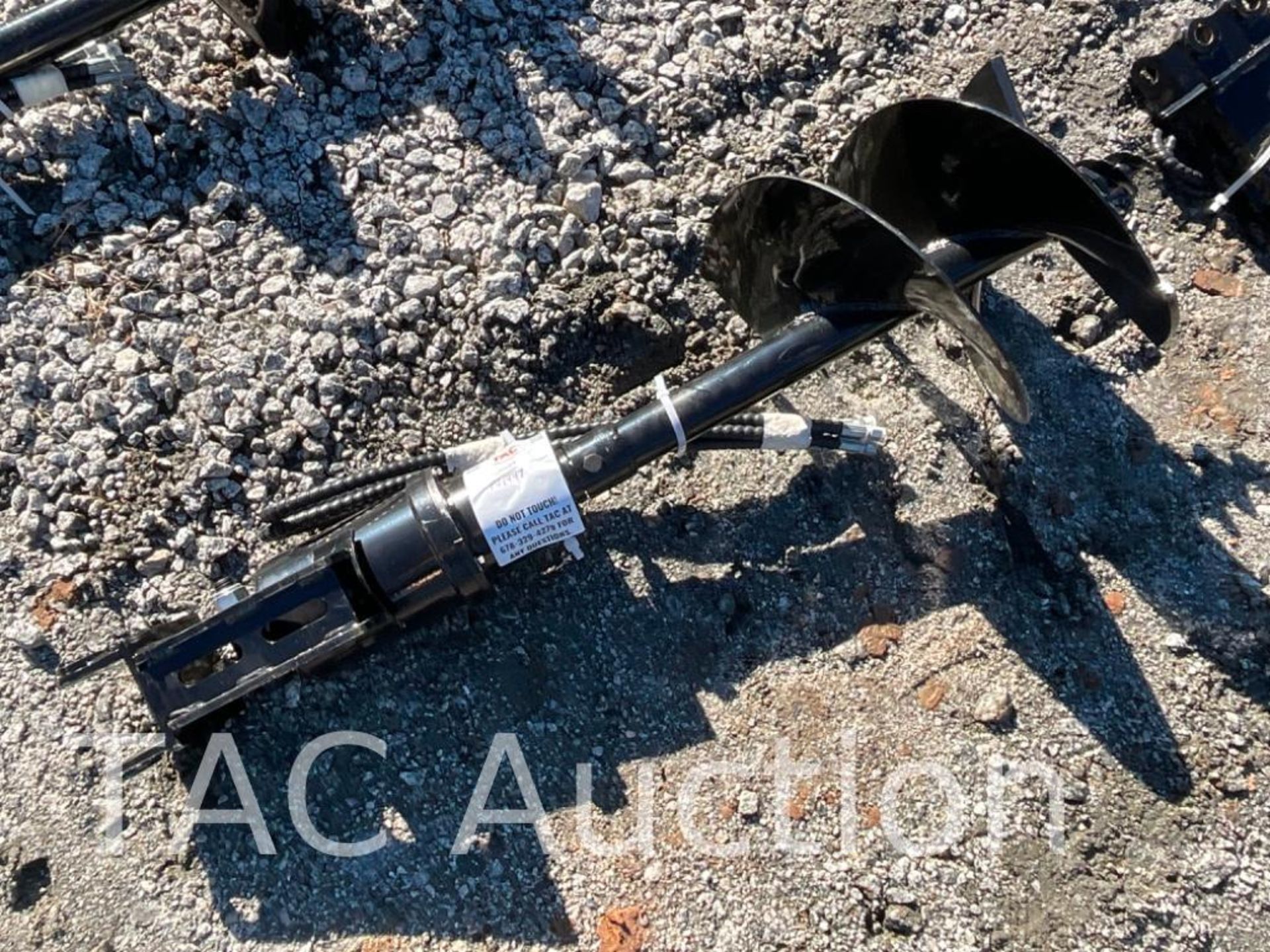 New 16in Mini Excavator Auger Attachment - Image 2 of 3