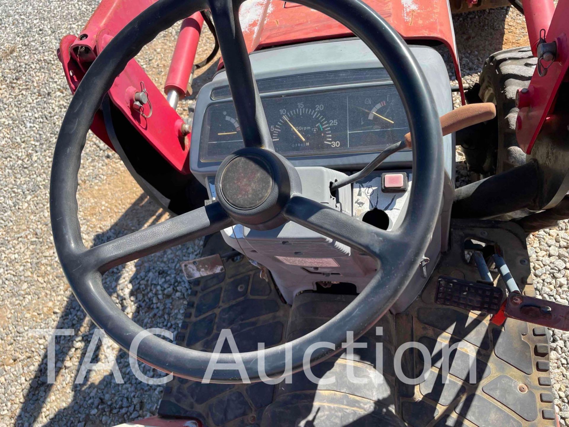 Massey Ferguson 1528 Tractor W/ Front End Loader - Image 20 of 44