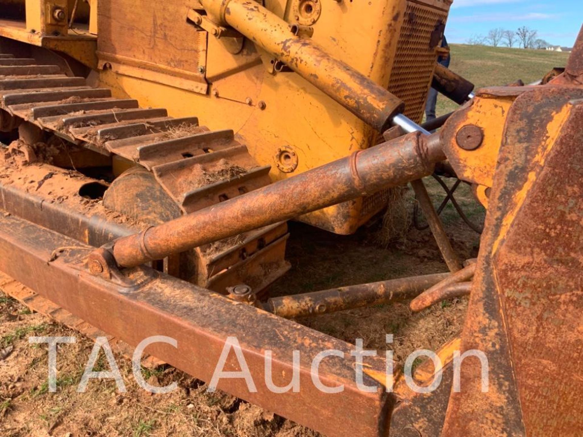 International Harvester TD15C Crawler Dozer - Image 31 of 39