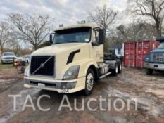 2006 Volvo VNL Day Cab