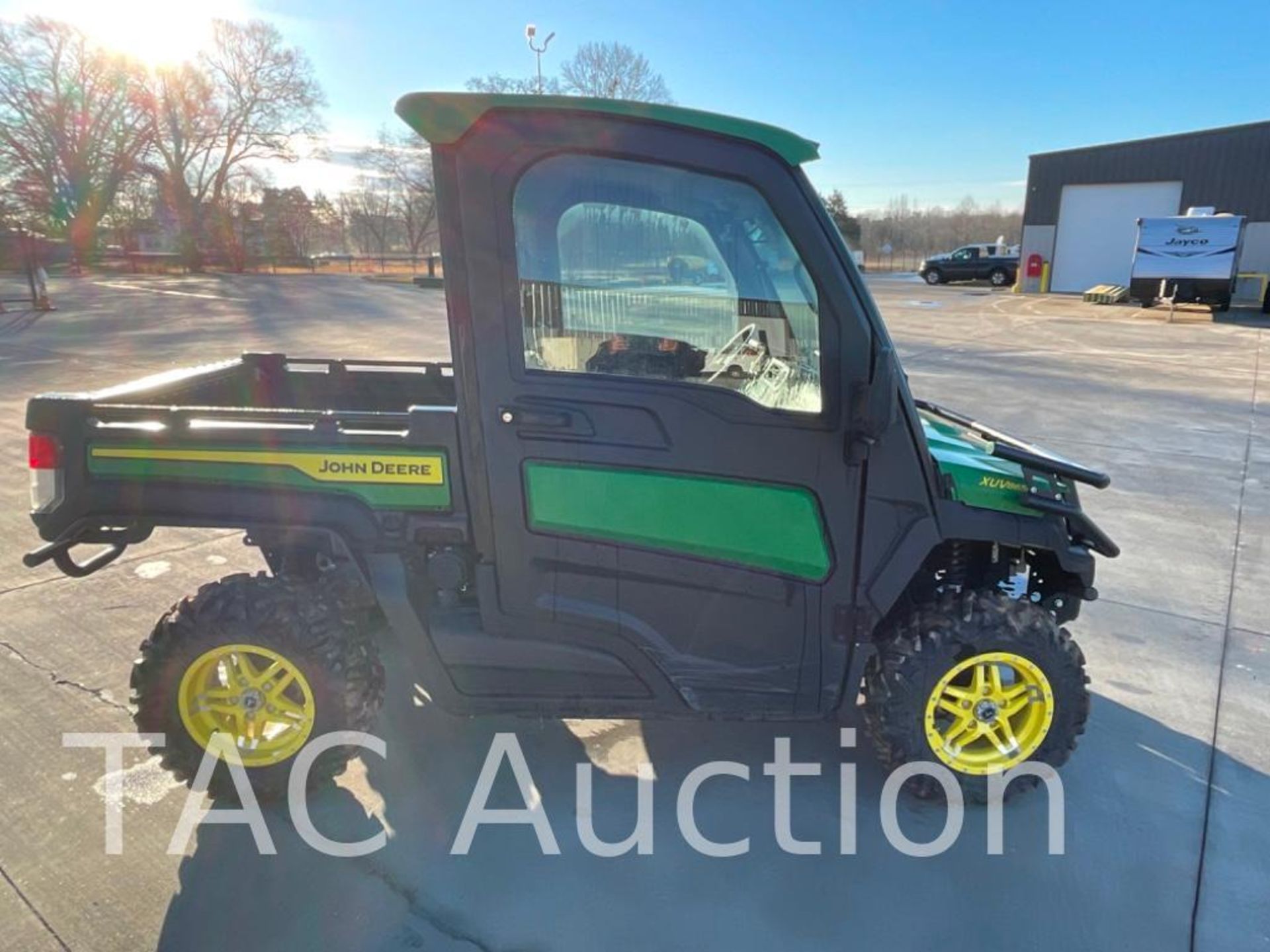 2023 John Deere Gator XUV865R 4x4 Side X Side - Image 7 of 42