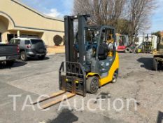 2017 Komatsu FG25ST-16 5000lb Forklift