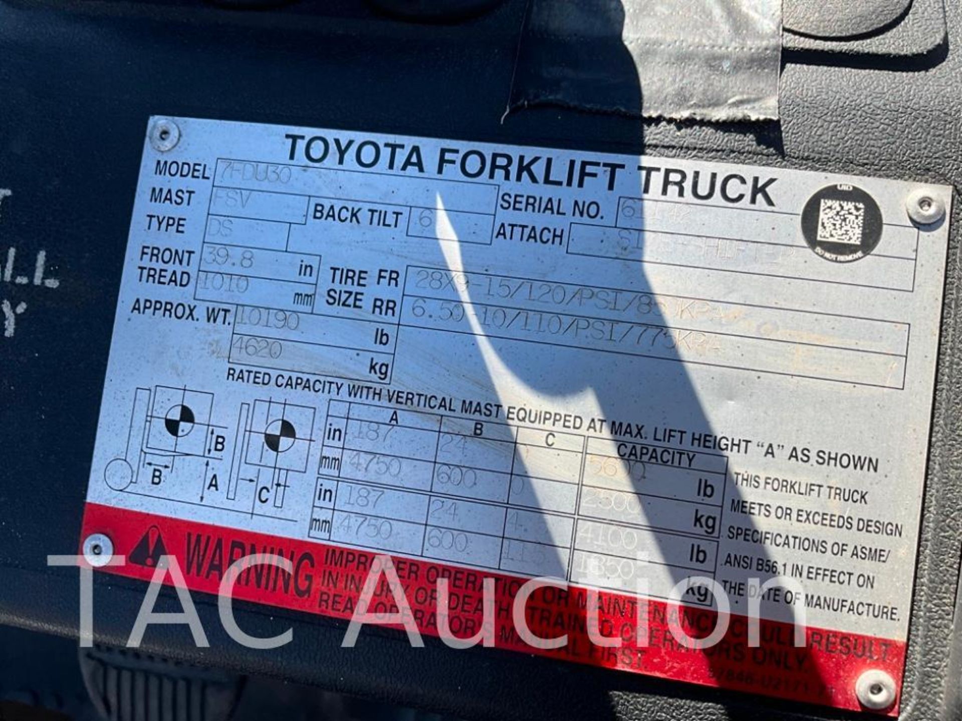 2012 Toyota 7FDU30 6,000lb Diesel Forklift - Image 32 of 32