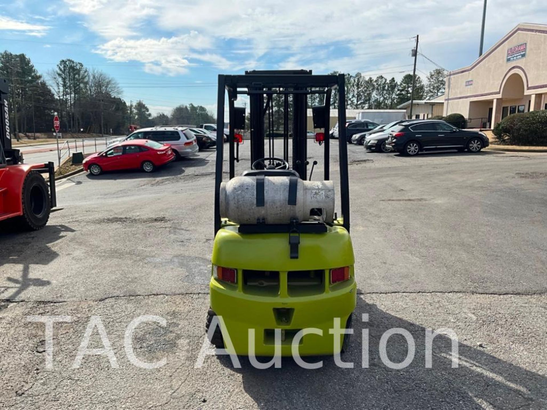 Clark CMC-20SL 3100lb Forklift - Image 4 of 32