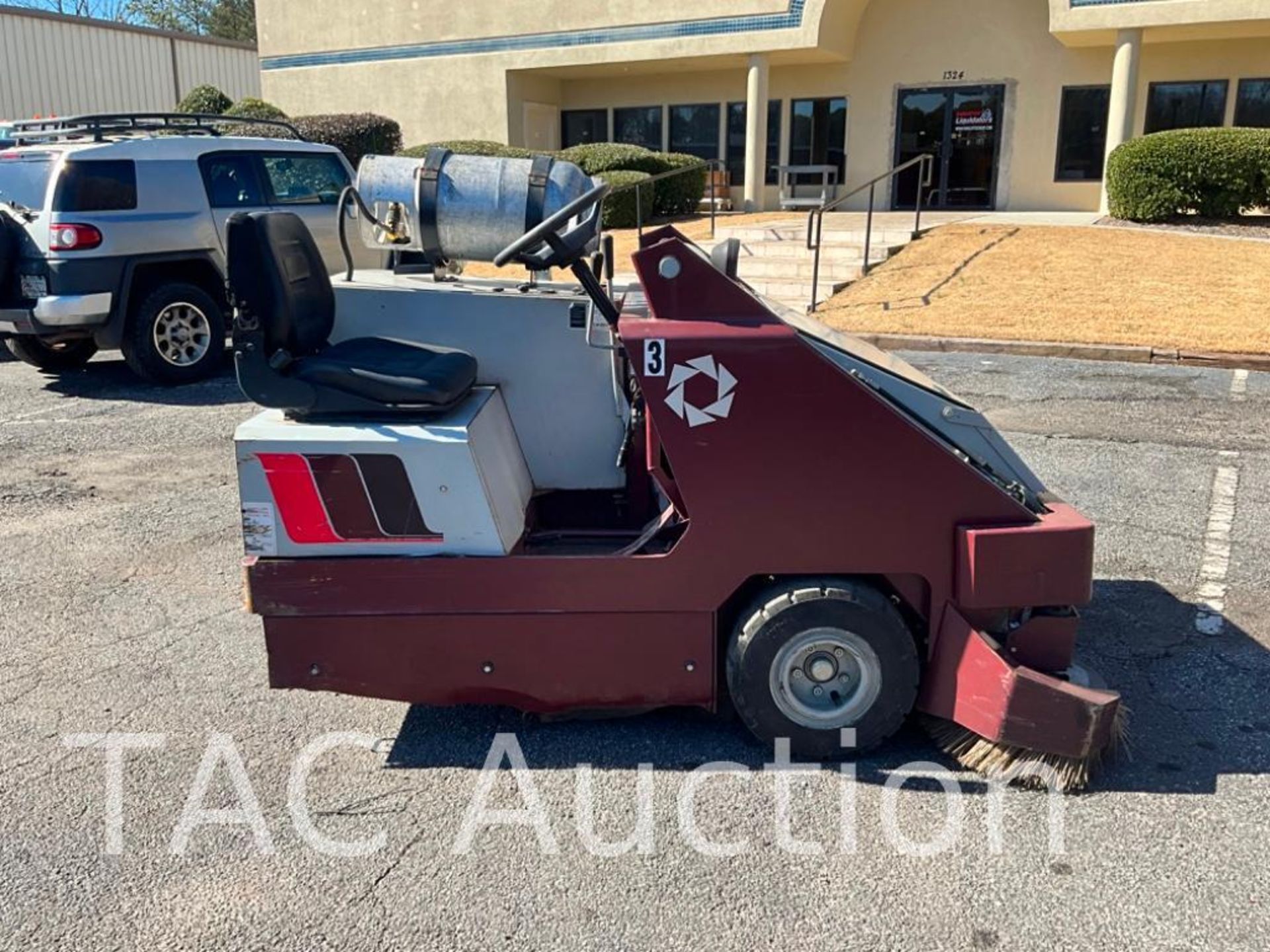 Power Boss SW/62-HD Badger Ride On Sweeper Location: Near Alpharetta ...