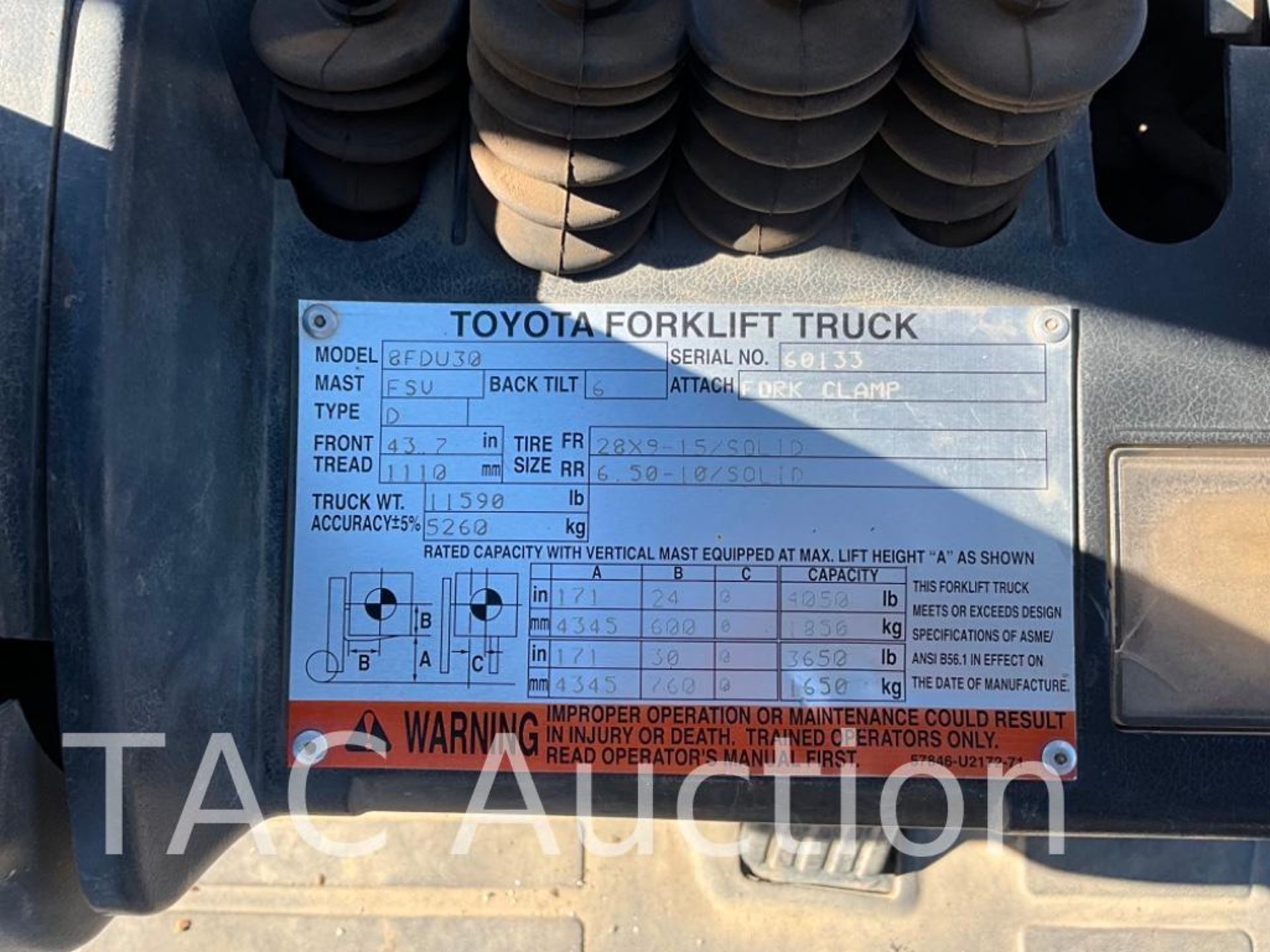 2014 Toyota 8FDU30 6000lb Forklift - Image 27 of 27