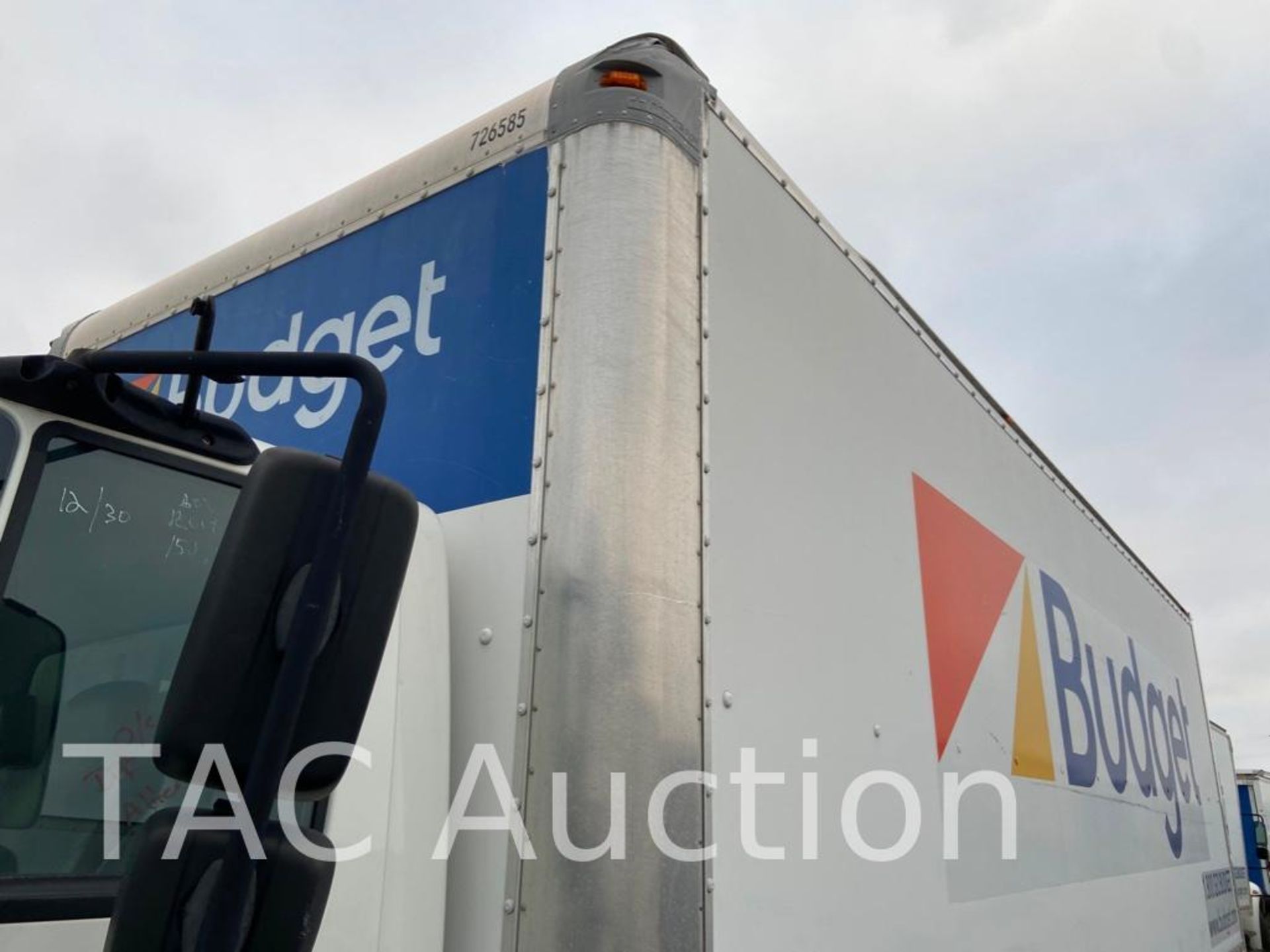 2017 International Durastar 4300 26ft Box Truck - Image 37 of 94