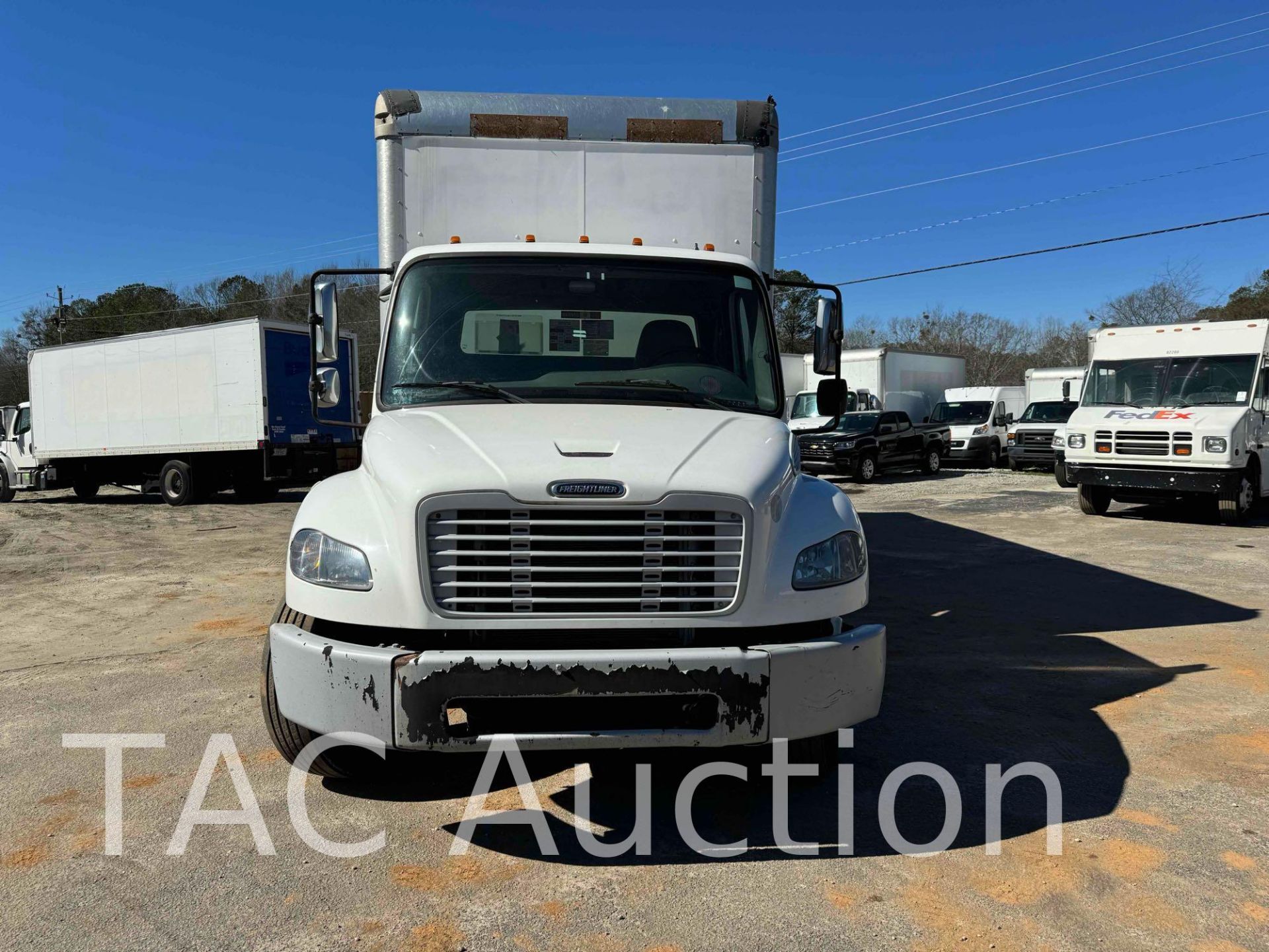 2017 Freightliner M2106 26ft Box Truck - Image 2 of 57