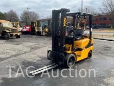 2011 Yale GLC050 5000lb Forklift