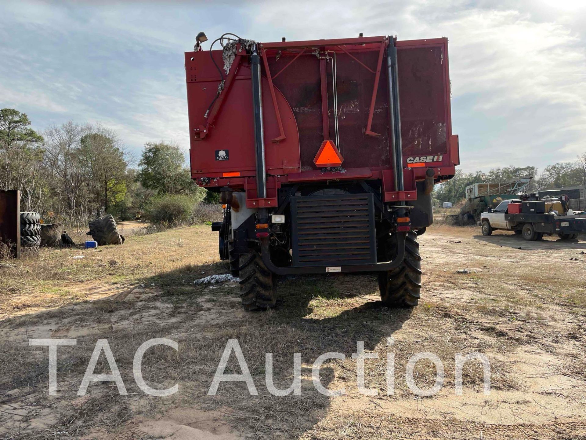 2013 CASE International 620 (6) Row Cotton Picker - Image 4 of 67