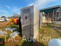 New Single Stall Unisex Porta Potty W/ Sink