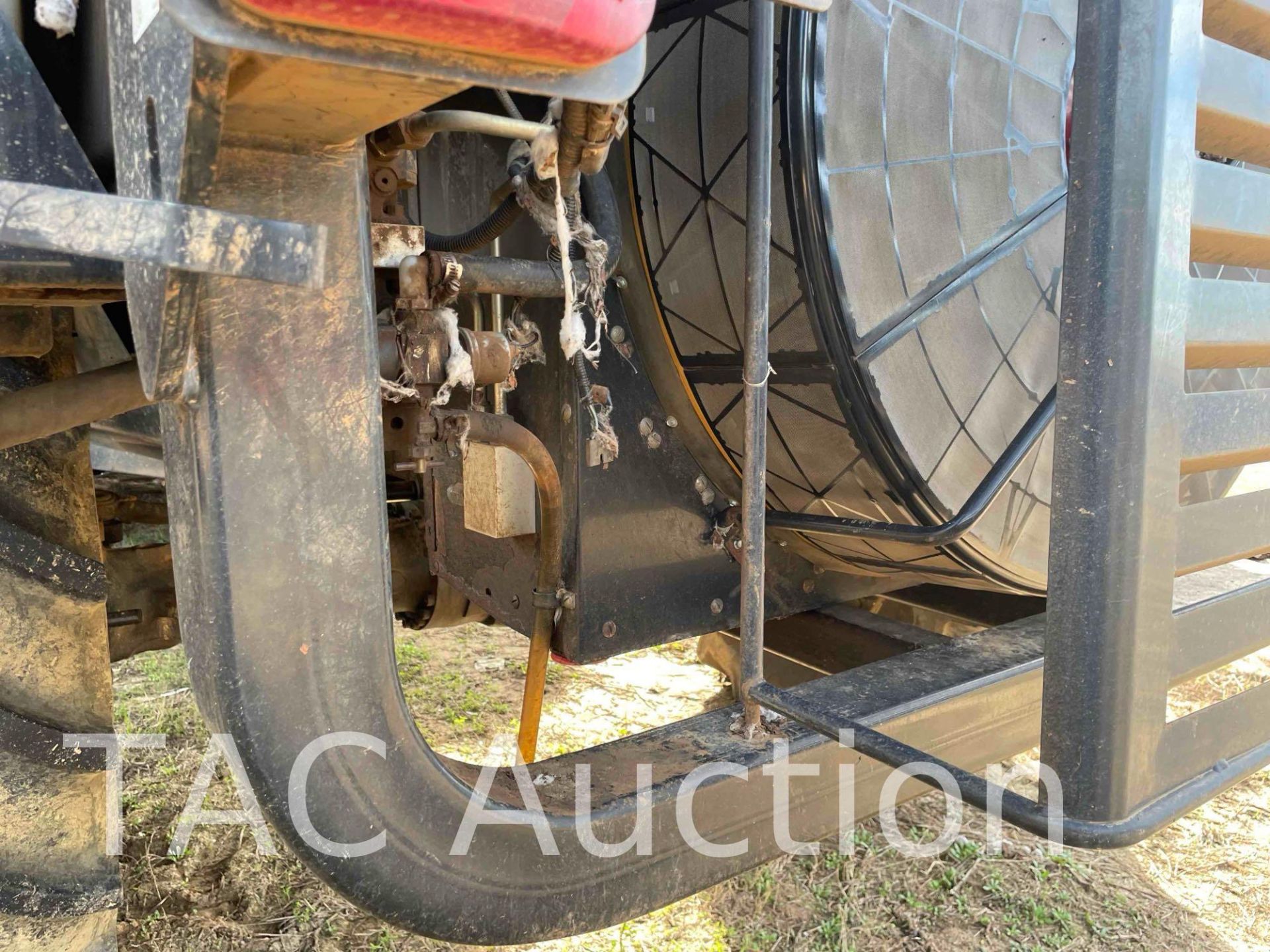 2013 CASE International 620 (6) Row Cotton Picker - Image 48 of 67