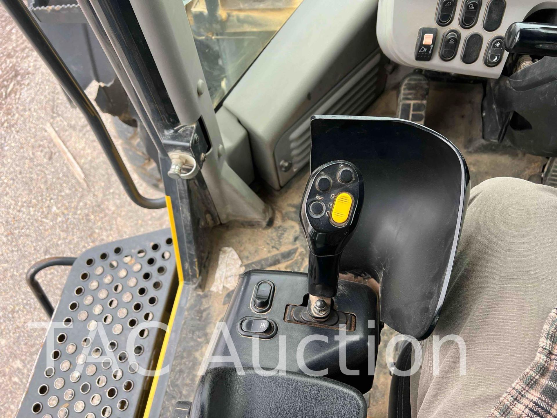 2019 Komatsu WA470-8 Wheel Loader - Image 19 of 59