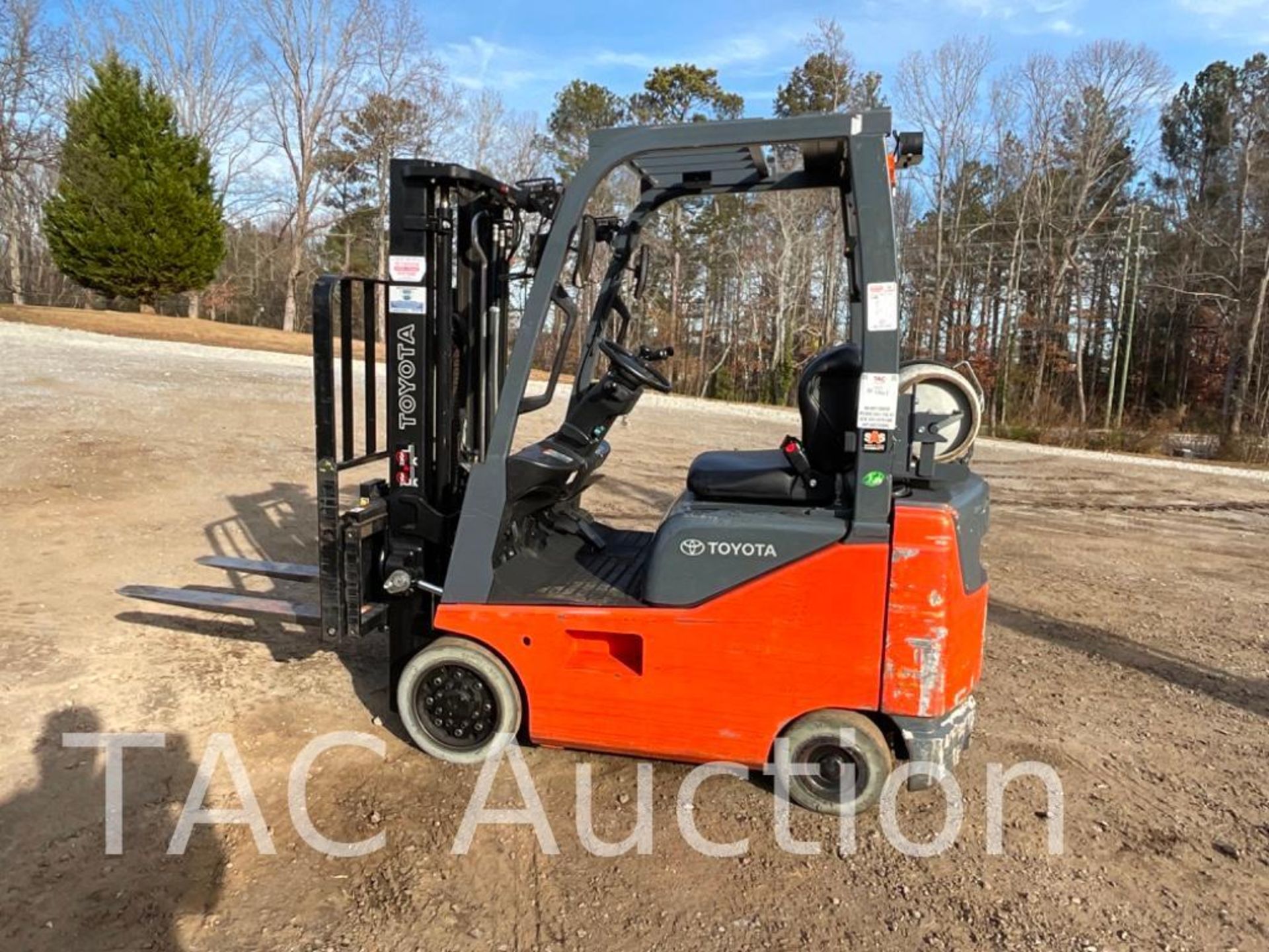 2016 Toyota 8FGCU15 3,000lb Forklift - Image 2 of 21