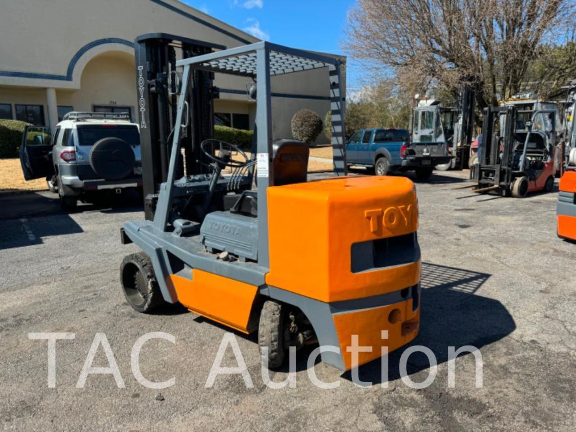 Toyota FDC45 10,000lb Forklift - Image 7 of 31