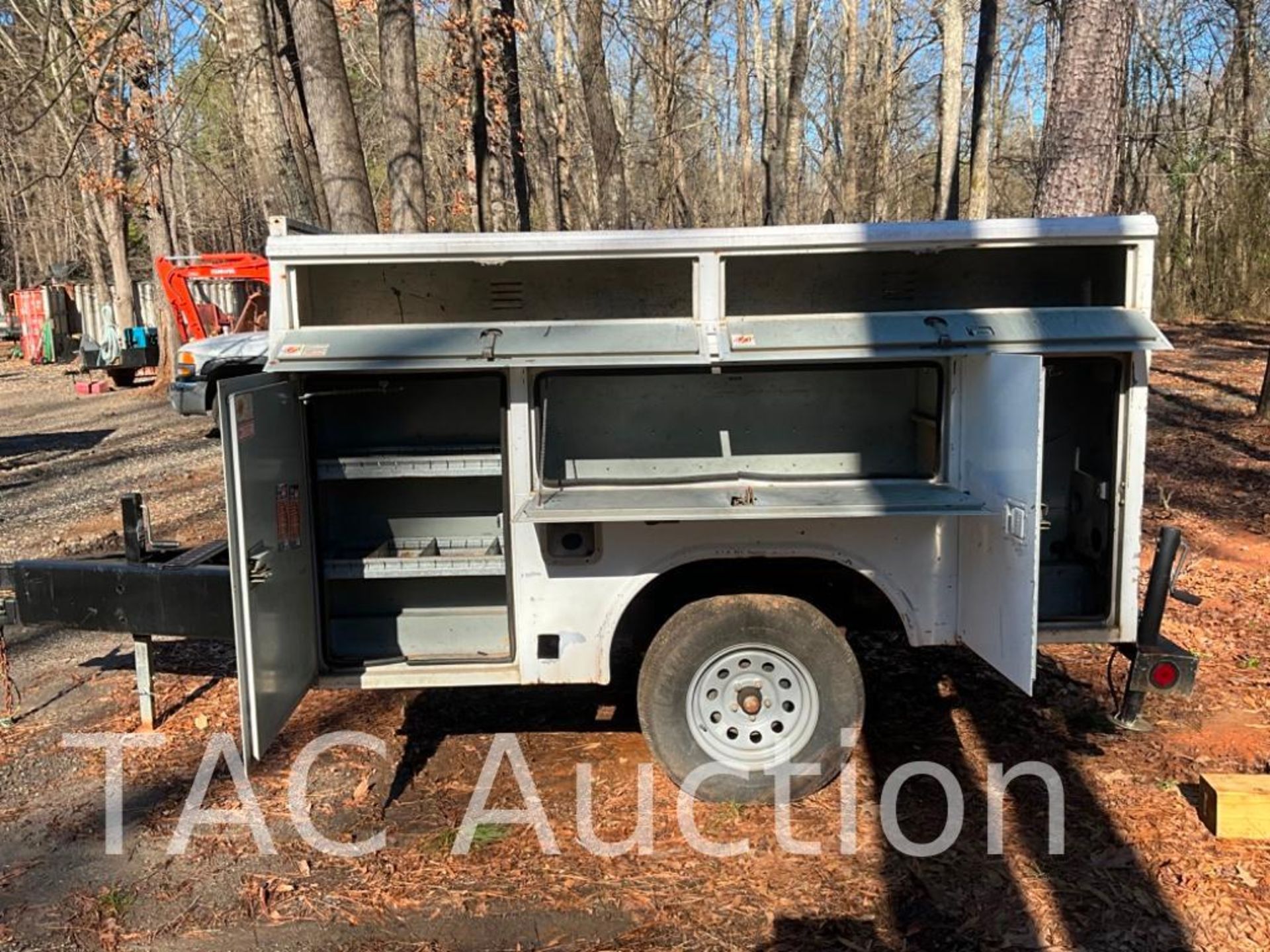 Service Body Pressure Washing Trailer - Image 13 of 18