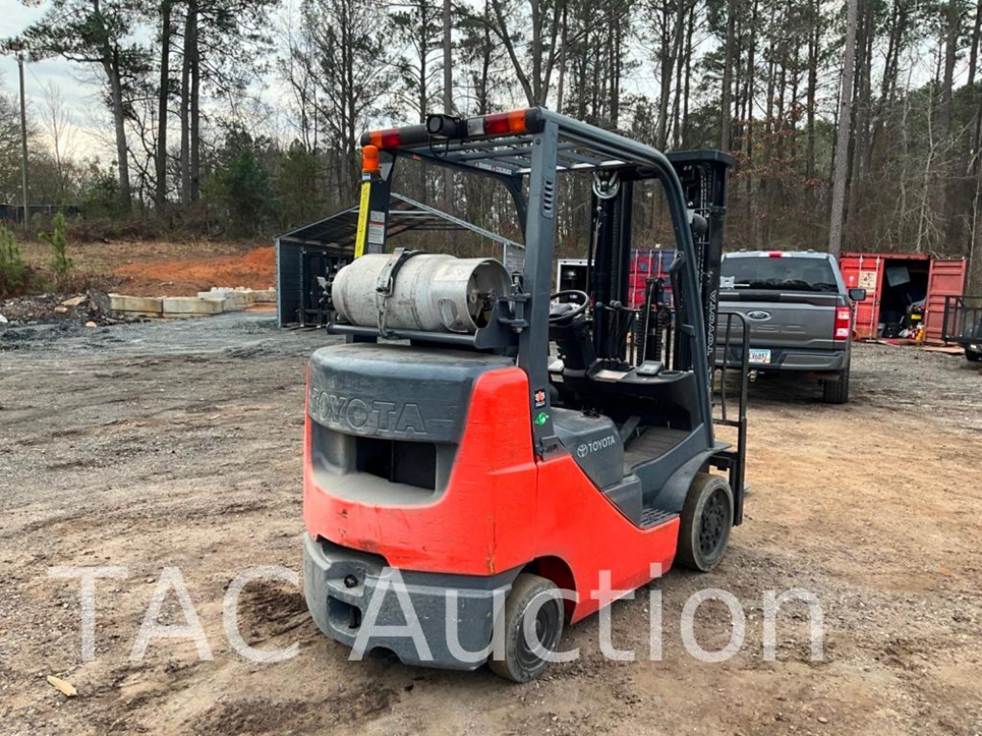 2014 Toyota 8FGCU25 5000lb Forklift - Image 5 of 32