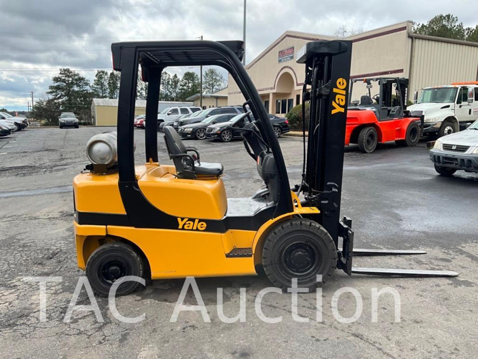 2014 Yale LP050 5000lb Forklift - Image 6 of 32